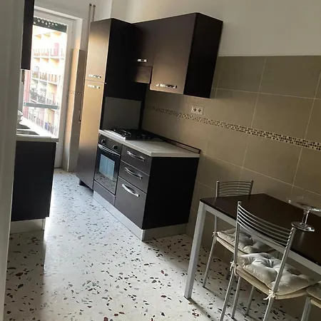 Ama 5 Minuti Dal Colosseo Apartment Rome
