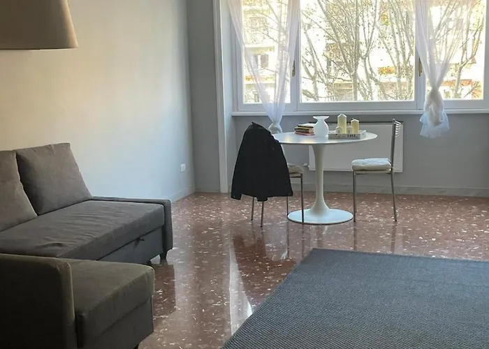 Ama 5 Minuti Dal Colosseo Ρώμη